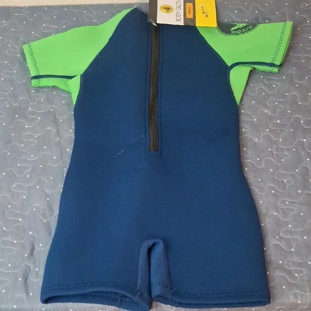 Body Glove Kids Rashguard Shortie size small NWT